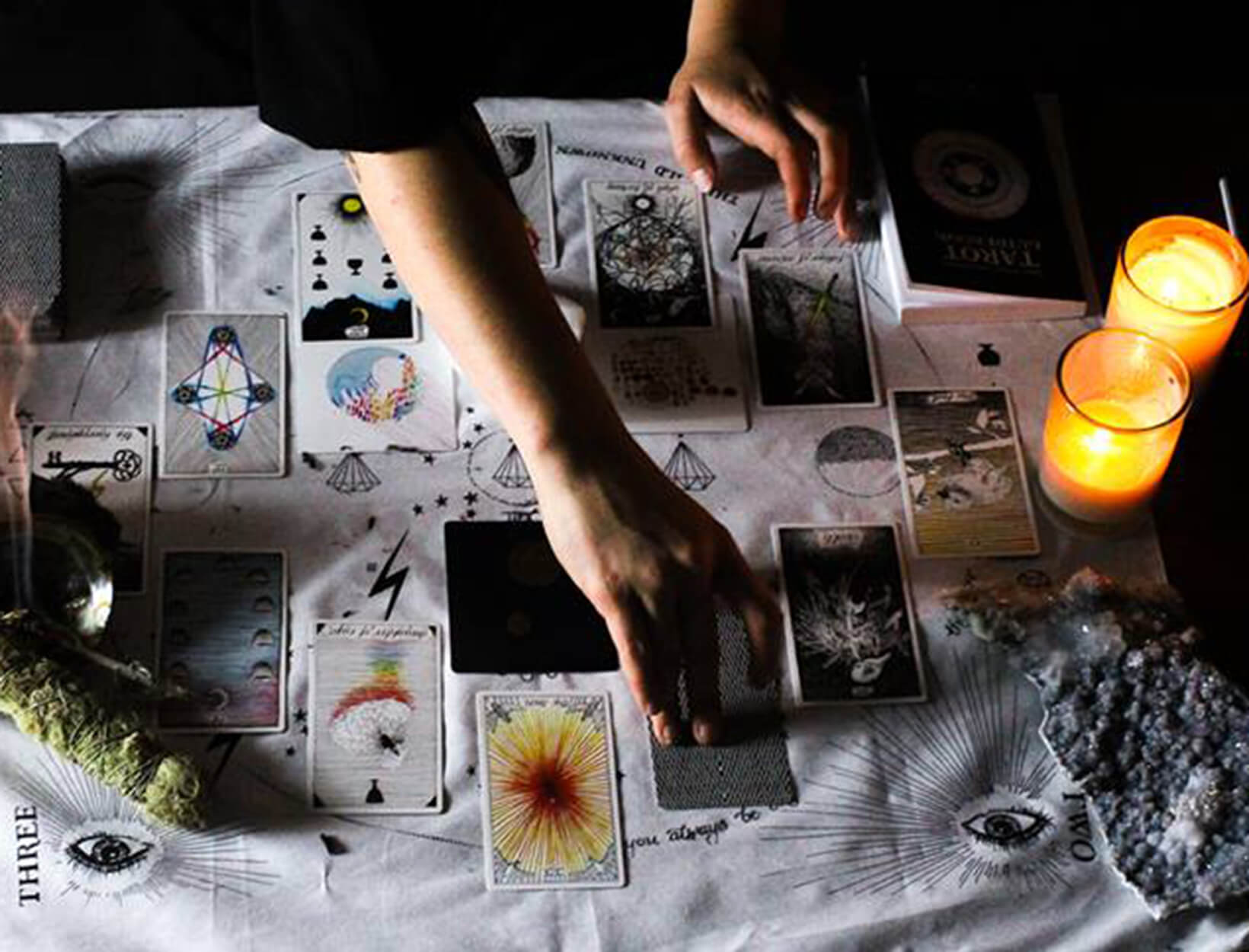 Time travel with the Tarot Cards - Occultissimo